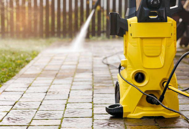Best Pool Deck Cleaning  in Tallahassee, FL